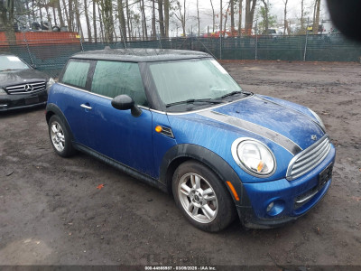 Mini Cooper 2012 WMWSU3C53CT261595