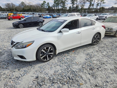 Nissan Altima 2018 1N4AL3AP5JC103896