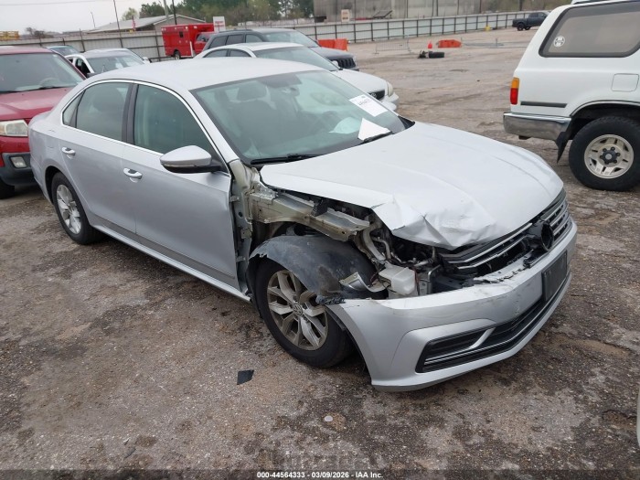 Volkswagen Passat 2016 VIN 1VWAS7A35GC033856