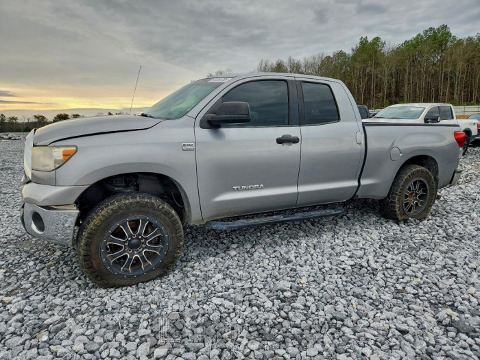 Toyota Tundra 2010 VIN 5TFUM5F1XAX003550