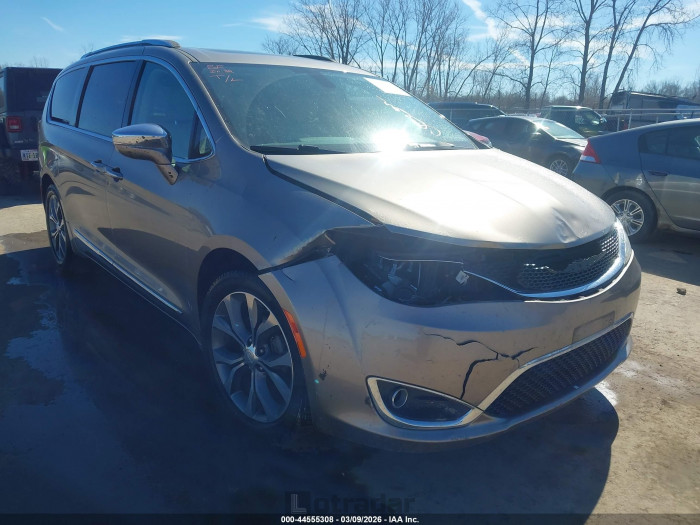 Chrysler Pacifica 2017 VIN 2C4RC1GG2HR762867