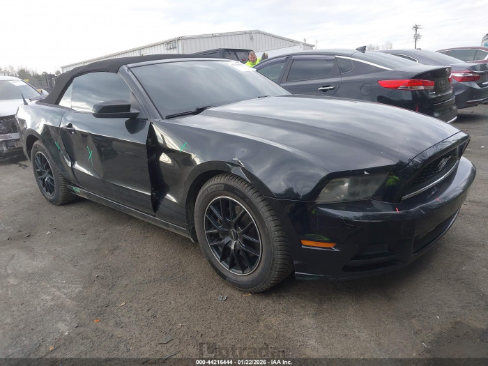 Ford Mustang 2014 VIN 1ZVBP8EM1E5262552