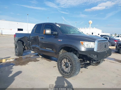 Toyota Tundra 2013 5TFUW5F18DX305613