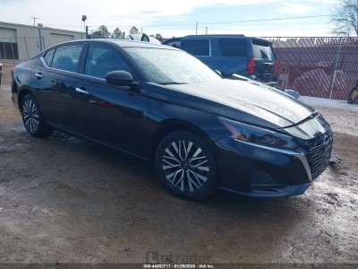 Nissan Altima 2025 1N4BL4DV3SN321846