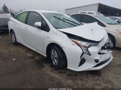 Toyota Prius 2016 JTDKARFU3G3022037