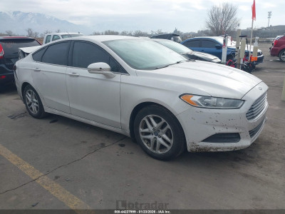 Ford Fusion 2016 3FA6P0HD5GR166480