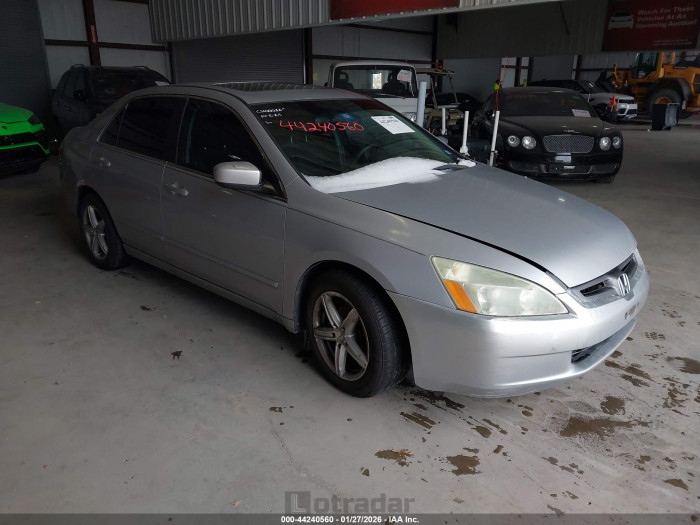 Honda Accord 2004 VIN 1HGCM56624A158352
