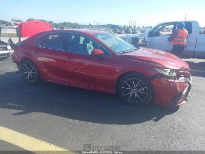 Toyota Camry 2021 4T1G11AK1MU465107