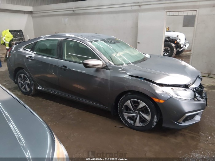 Honda Civic 2019 VIN 19XFC2F66KE004704