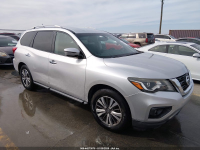 Nissan Pathfinder 2017 5N1DR2MN5HC679150