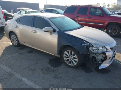 Lexus ES 2013 JTHBW1GG8D2003964