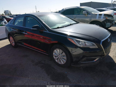 Hyundai Sonata 2016 KMHE24L10GA013889