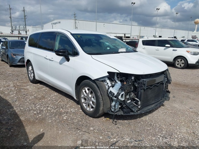 Chrysler Pacifica 2024 VIN 2C4RC1BG4RR120286