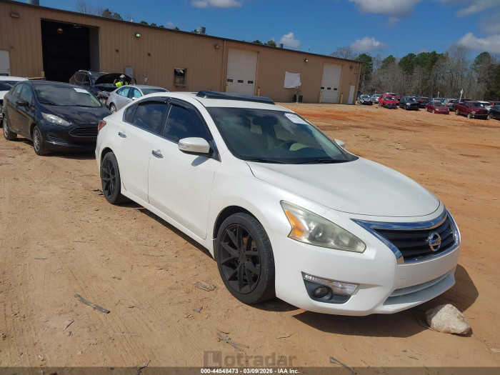 Nissan Altima 2013 VIN 1N4BL3AP2DC247964
