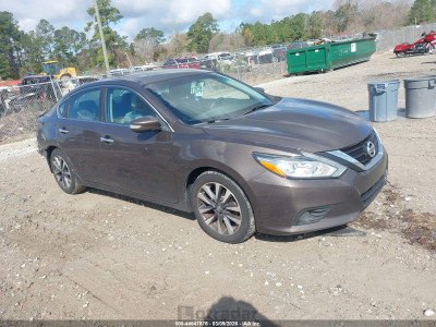Nissan Altima 2017 1N4AL3AP5HC201112