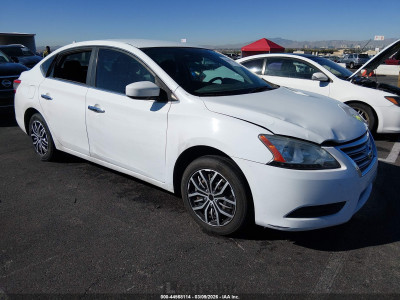 Nissan Sentra 2015 3N1AB7AP3FY327206