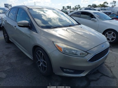 Ford Focus 2016 1FADP3F23GL324940