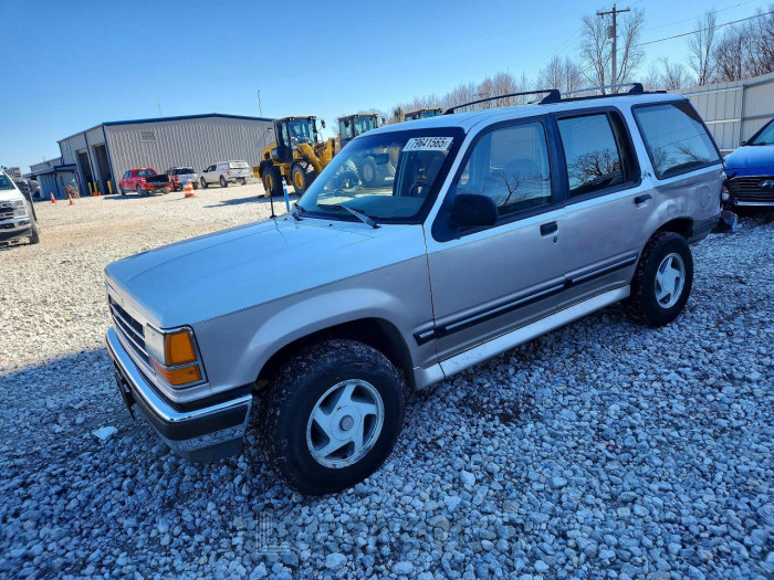 Ford Explorer 1993 VIN 1FMDU34XXPUA40289
