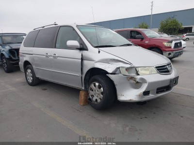 Honda Odyssey 2003 5FNRL18763B156409