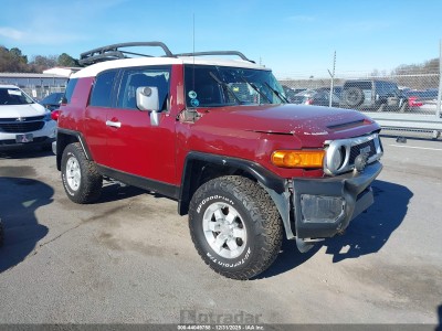 Toyota Fj cruiser 2011 VIN JTEBU4BF3BK109643