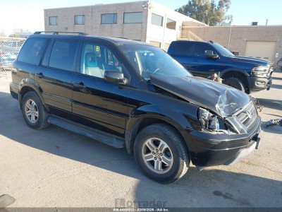 Honda Pilot 2005 VIN 5FNYF18555B033513