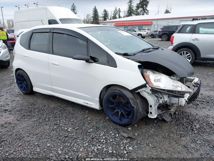 Honda Fit 2010 VIN JHMGE8G4XAC034274
