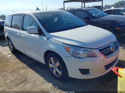 Volkswagen Routan 2010 VIN 2V4RW3D19AR236637
