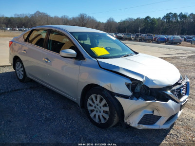 Nissan Sentra 2019 3N1AB7AP5KY271019