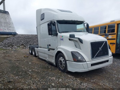 Volvo  2017 VIN 4V4NC9EG0HN983353