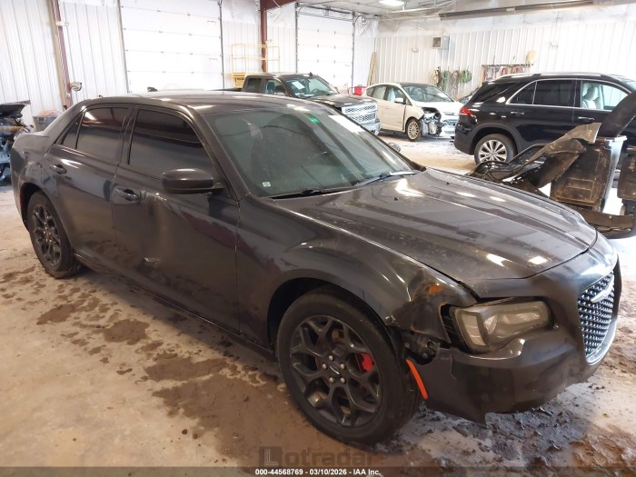 Chrysler 300 2019 VIN 2C3CCAGG5KH686827