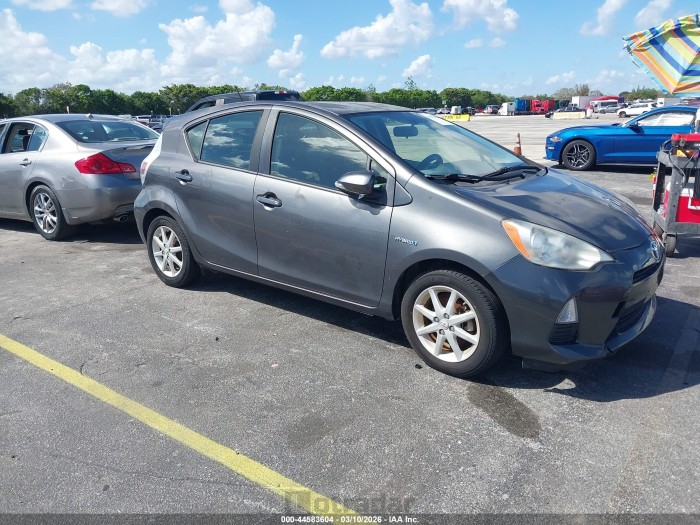 Toyota Prius c 2012 VIN JTDKDTB30C1524754