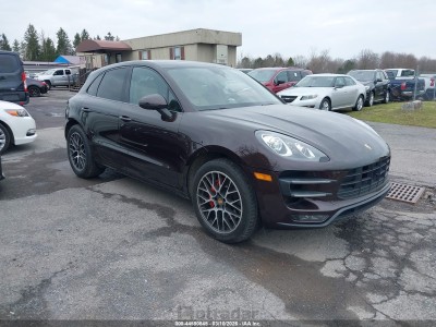 Porsche Macan 2018 WP1AF2A59JLB70123