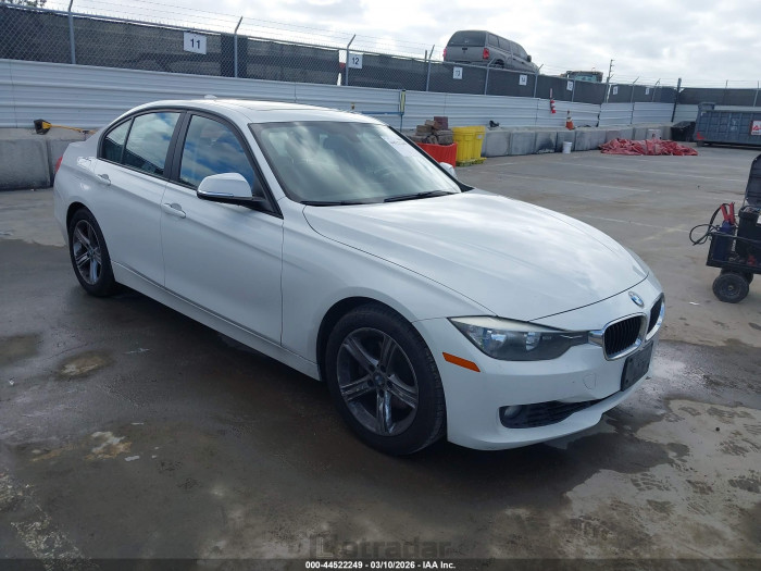 BMW 3er 2014 VIN WBA3C1C53EK114181