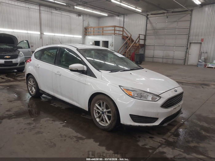 Ford Focus 2016 VIN 1FADP3K21GL271404