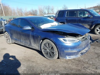 Tesla Model s 2022 5YJSA1E59NF467636