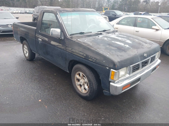 Nissan  1997 VIN 1N6SD11S3VC418820