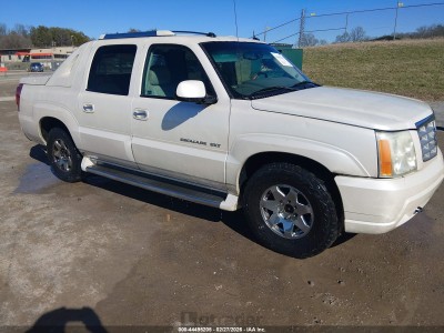 Cadillac Escalade 2004 3GYEK62N94G296255