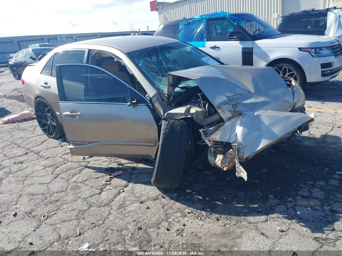 Honda Accord 2005 VIN 1HGCM564X5A000521