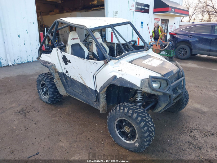 Polaris Ranger 2010 VIN 4XAVH76A1AD088744