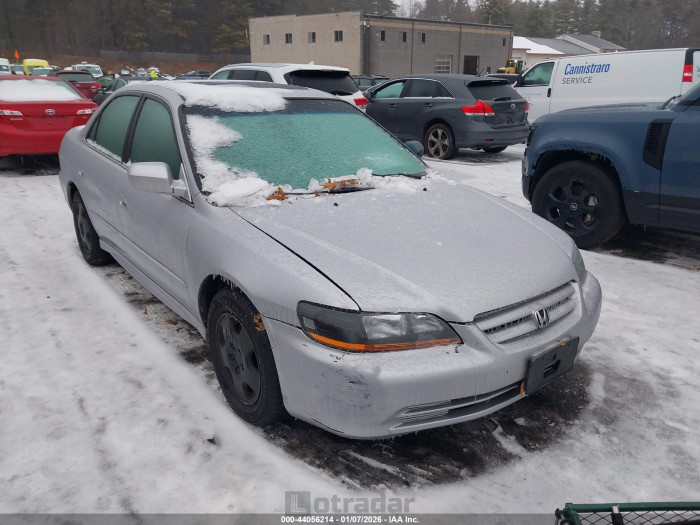 Honda Accord 2002 VIN 1HGCG16502A056374