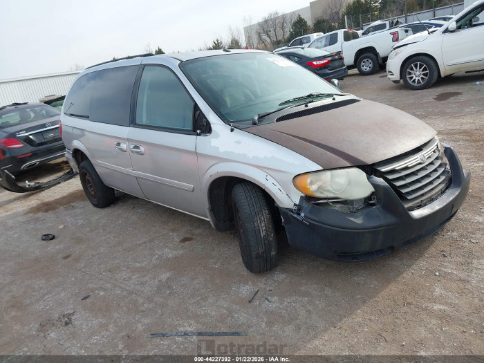Chrysler Town & country 2007 VIN 1A4GP44R07B181295