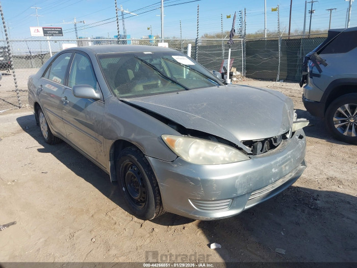 Toyota Camry 2005 VIN 4T1BE32K95U554109