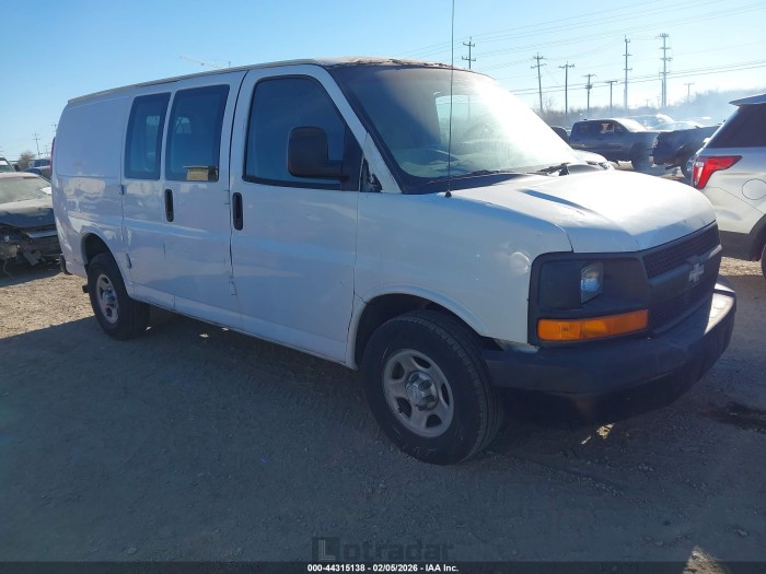Chevrolet Express 2005 VIN 1GCFG15XX51264622