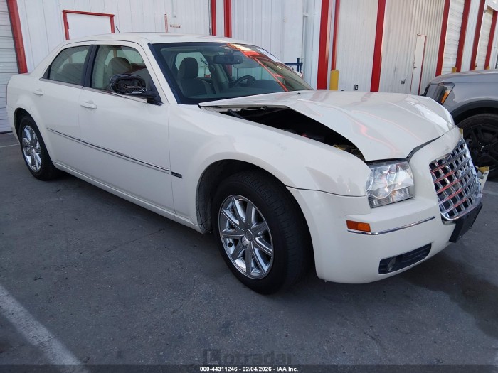Chrysler 300 2008 VIN 2C3LA53G28H223801