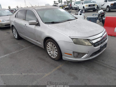 Ford Fusion 2010 3FADP0L31AR253399