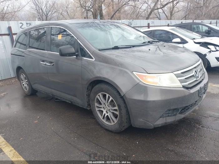 Honda Odyssey 2011 VIN 5FNRL5H62BB053534