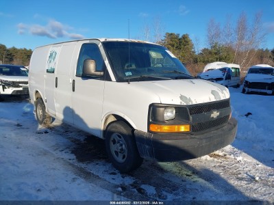 Chevrolet Express 2004 VIN 1GCFG15X141164858