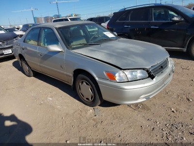 Toyota Camry 2000 4T1BG22K4YU705575