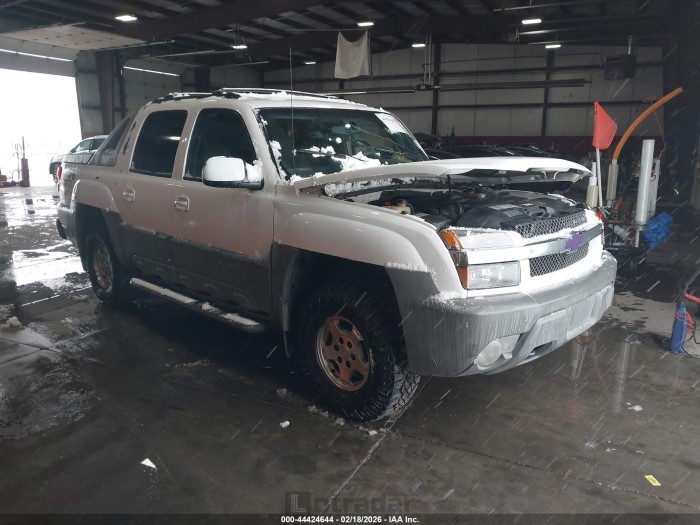 Chevrolet Avalanche 2002 VIN 3GNEK13T32G130209