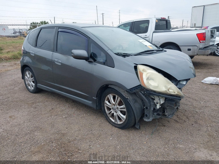 Honda Fit 2011 VIN JHMGE8H5XBS011205